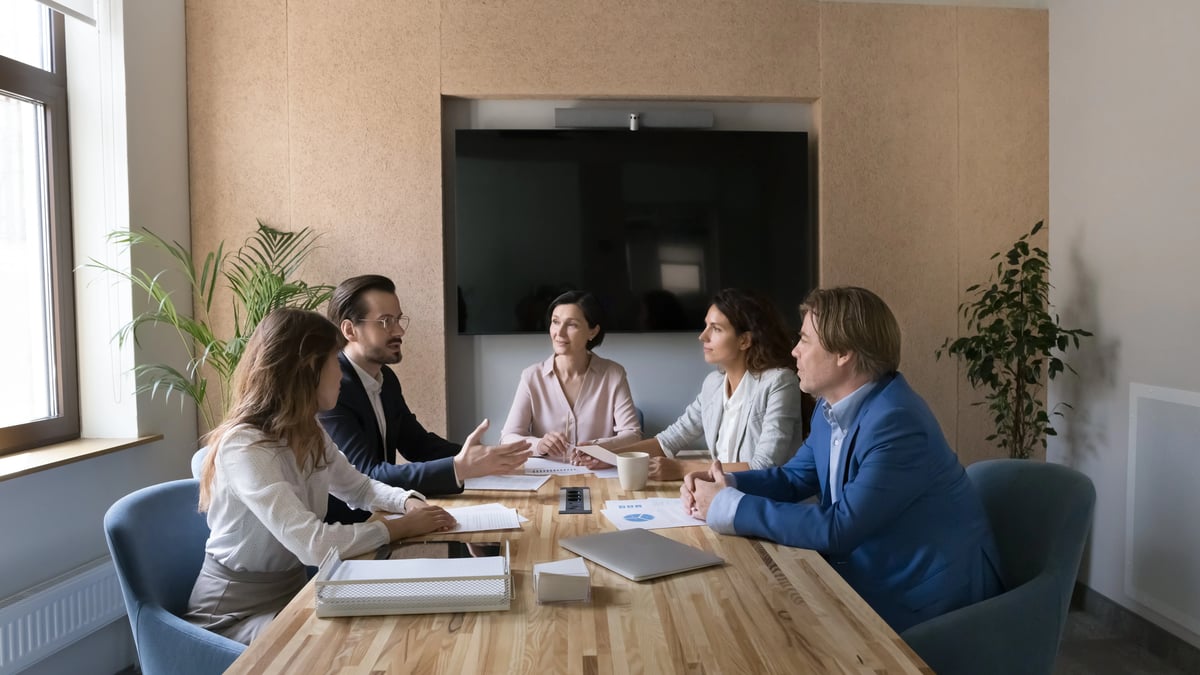De verhouding tussen openbaarheid van bestuur en het intern beraad: de reikwijdte van artikel 5.2, derde lid, van de Wet open overheid